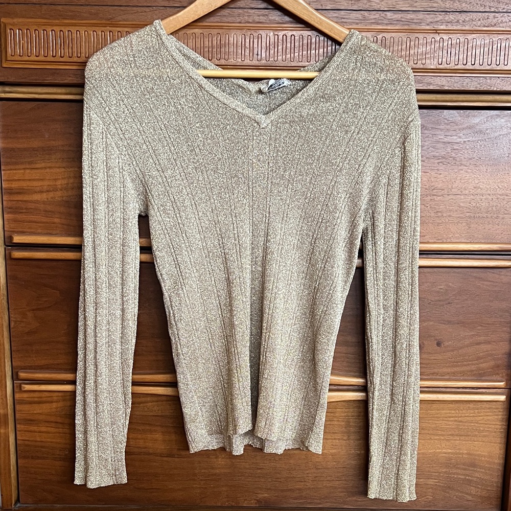 Vintage Saks Fifth Avenue Gold V Neck Top (M but fits smaller)